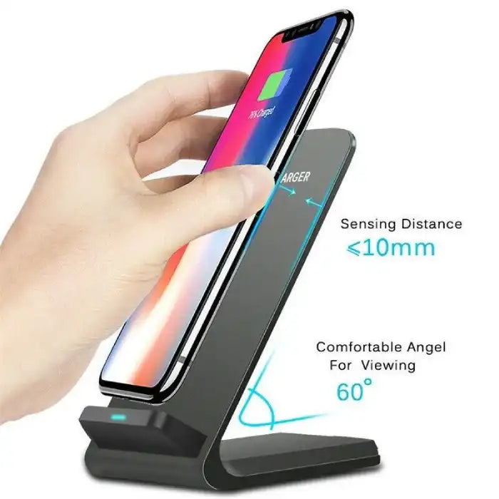 Qi wireless charger with 60° viewing angle and ≤10mm sensing distance for phone detection